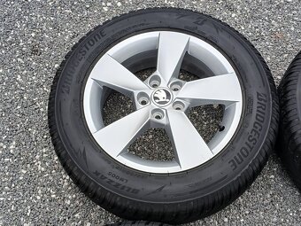 Zánovní zimní orig alu Škoda Fabia 4, 185/65/15 vzorek 8mm - 18