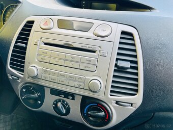 HYUNDAI i20 1.2 i BENZÍN NAJETO JEN 43 TIS KM - 18