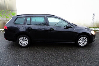 VW Golf 7 1,2 TSI Climatron/PDC/Park Assist/výhřev/temp/NAVI - 18