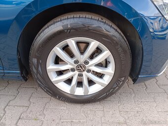 VW Passat B8 Variant 2.0TDI 110kW DSG Matrix ACC ERGO DAB Qi - 18