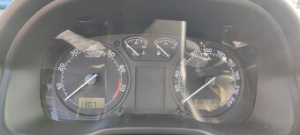 Škoda Octavia 1 1.8T 4x4 hatchback - 18