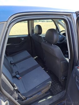 Opel Meriva 1.6 benzín - 18