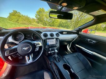 Ford Mustang - 18