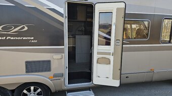 Obytne auto Bürstner Grand Panorama i920 - 18