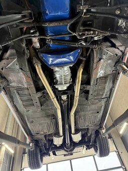 Ford Mustang Mach 1 - 18