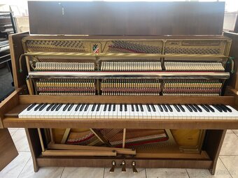 Petrof harmonie 105 se zárukou 2 roky, PRODÁNO - 18