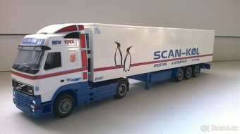 Prodám model Actrosu s návěsem, zásilkovna zdarma - 18