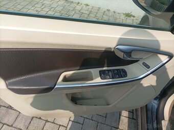 Volvo XC60 - 18