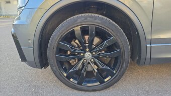 Volkswagen Tiguan 2.0 TDI 4MOTION R-LINE DSG PANO 2020 - 18