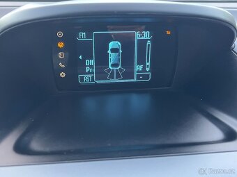 Ford B-max 1.0 74 kw - velká výbava - nová STK - 18