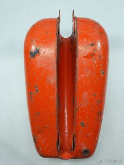 MANET 90 NÁDRŽ ORIGINÁL - 18