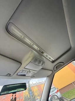 2x vozidlo ŠKODA FABIA II - 18