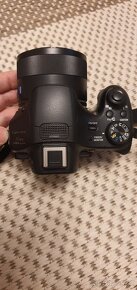 Sony CyberShot DSC-HX400V + MEGA příslušenství - 18