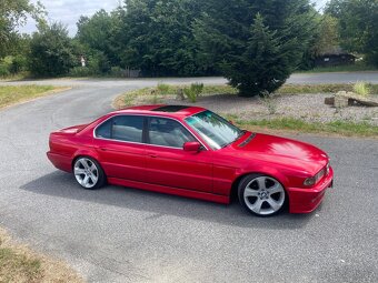 BMW Řada 7, BMW E38 2.8i - 18