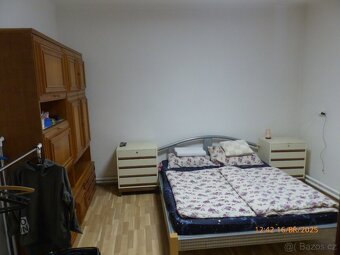 Prodej rodinného domu 621 m2, Holedeček u Žatce - 18
