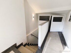 Prodej, RD Kroměříž, 2x 2+kk - 18