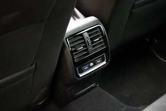 Volkswagen Passat Variant 2.0 TDI 140KW 4X4 - 18