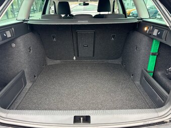 Škoda Octavia Sout 4x4 69178km - 18