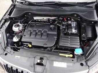 Škoda Karoq 1.6 TDI r.v.2017 (85 kw) 1.Maj.serv.kn ČR - 18