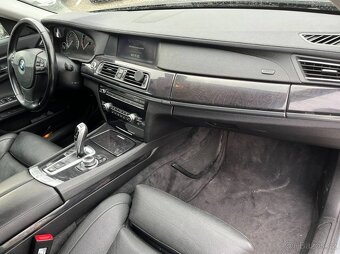 BMW 730d - 18