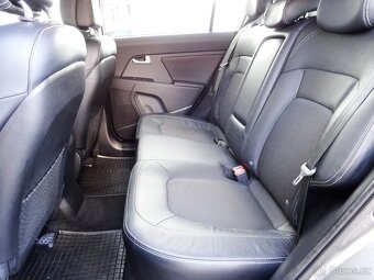 Kia Sportage 2.0CRDI AWD A/T Exclusive rv 2011 DPH - 18