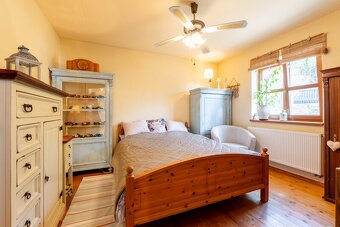 Prodej rodinného domu 165 m² na pozemku 944 m², Krupka - 18