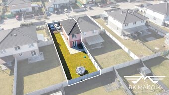 Prodej bytu 3+kk, ~73 m2 se zahradou ~317m2 a 4x stáním pro  - 18