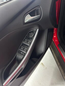 Náhradní díly Ford focus 1.6L ecoboost 110kw TITANIUM - 18