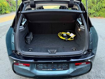 BMW i3 120Ah 2021 NAVI PROFI, KEYLESS, PANORAMA, ADAP. TEMP - 18