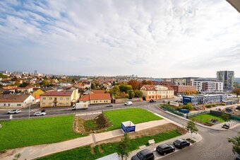 Pronájem byt 2+kk, 58㎡ - 18
