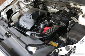 Mitsubishi ASX 1.6 INTENSE 2WD, 1.Maj ČR - 18