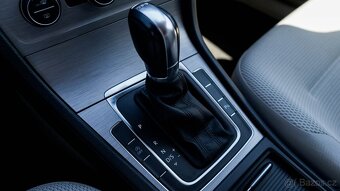 Volkswagen Golf Variant 1.6 TDI BlueMotion Comfortline DSG - 18