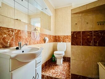 Prodej dvougeneračního domu v Třinci - 18