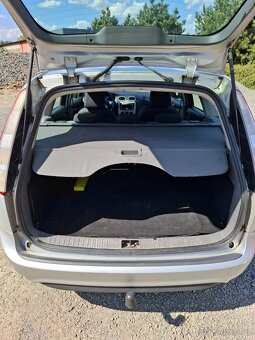 Ford Focus 2 combi 2.0 nafta 100 kw - 18