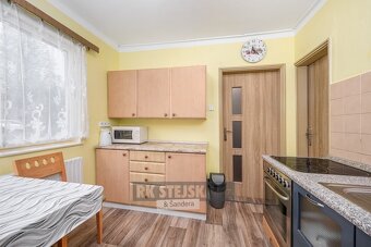 Prodej rekonstruovaného, patrového a částečně podsklepeného  - 18