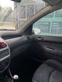 Peugeot 206 / 2003 - 18