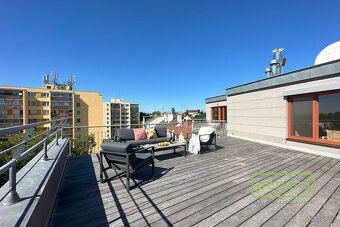 Mezonetový byt 289m2, 3 parkovací stání - 18