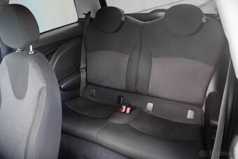 Mini Cooper 1.6 88kW (2007) - 18