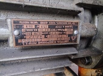 Soustruh 1603, Rusky soustruh - 18