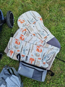 Kočárek Britax Strider M - 18