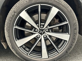 Polestar 2 (Volvo) 2021 DMLR PILOT+ 300kW 78kWh 14xxxxkm - 18