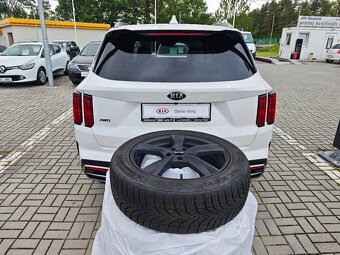 Sorento 4x4 TOP 2.2CRDi 148kW 8DCT automat záruka - 18