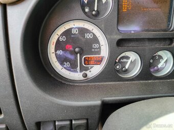 DAF CF s hydraulickou rukou a natahovacím hákem - 18