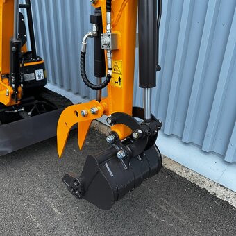 Minibagr RYPEX RP8M2 TOP stroj - 18