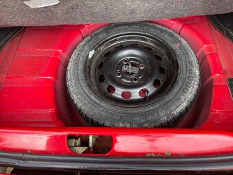 Ford Escort 1,6 16V - 18