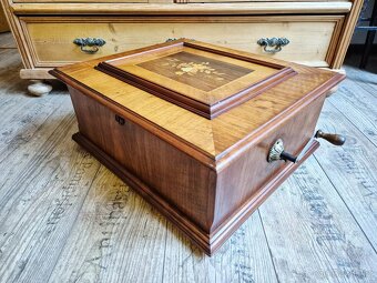 Velký starožitný Polyphon Musikwerke, rok 1898 - 18