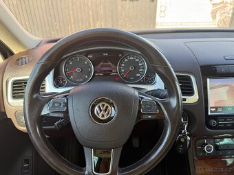 VOLKSWAGEN TOUAREG 3.0 TDI 180KW  TOP VYBAVA WEBASTO XENONY - 18