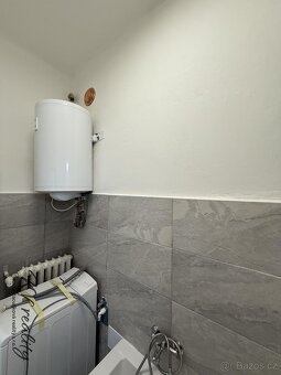 Prodej bytu 2+1 s balkonem,  CP 81 m2, Vsetín, ul. Na Kamenc - 18