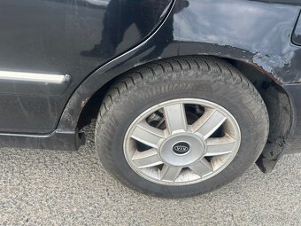 Kia Magentis V6 - 18