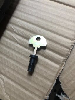 Kuželikove ložiska krků řízení SSW055 Dněpr Ural M72 K750 - 18